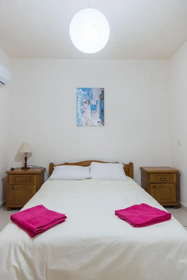 Euro Carissa Flat 101 Apartment Larnaca